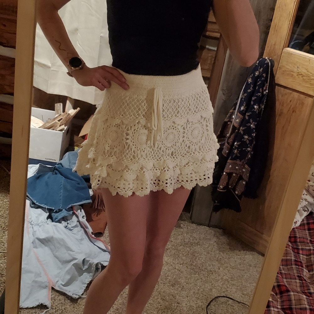 Lined Crochet Miniskirt - Forever 21